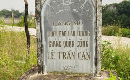 Lang quan cong le tran can