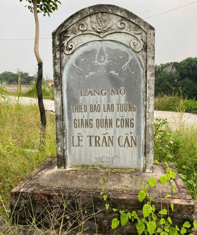 Lang quan cong le tran can