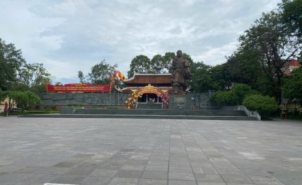 Sieu do vong linh go dong da